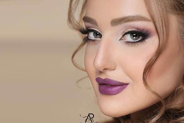 آکادمی گریم و میکاپ بانو فرحزاد