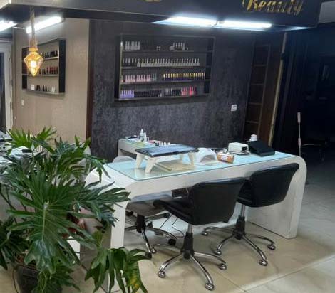 مرکز آموزش کاشت ناخن شرق تهران